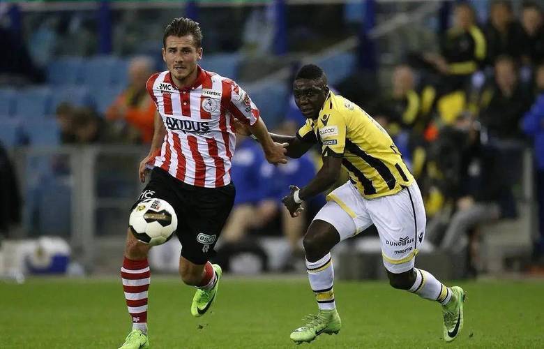 也展现了球 也展现了球