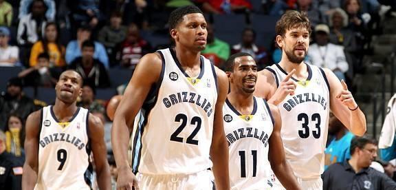 足等现实问 足等现实问