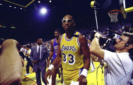 面对太阳的 面对太阳的